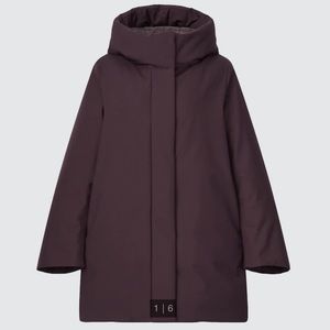 Uniqlo Hybrid Down Coat, size medium, in wine